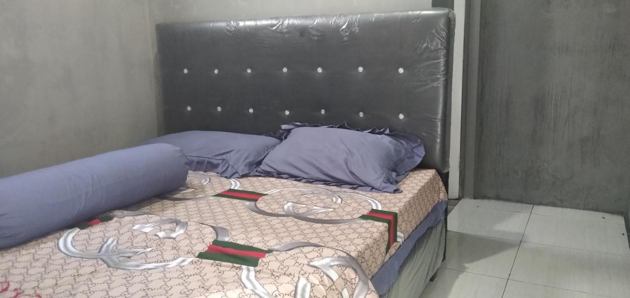 Villa Rr Seroja Kamar Biasa Garung Rum bild