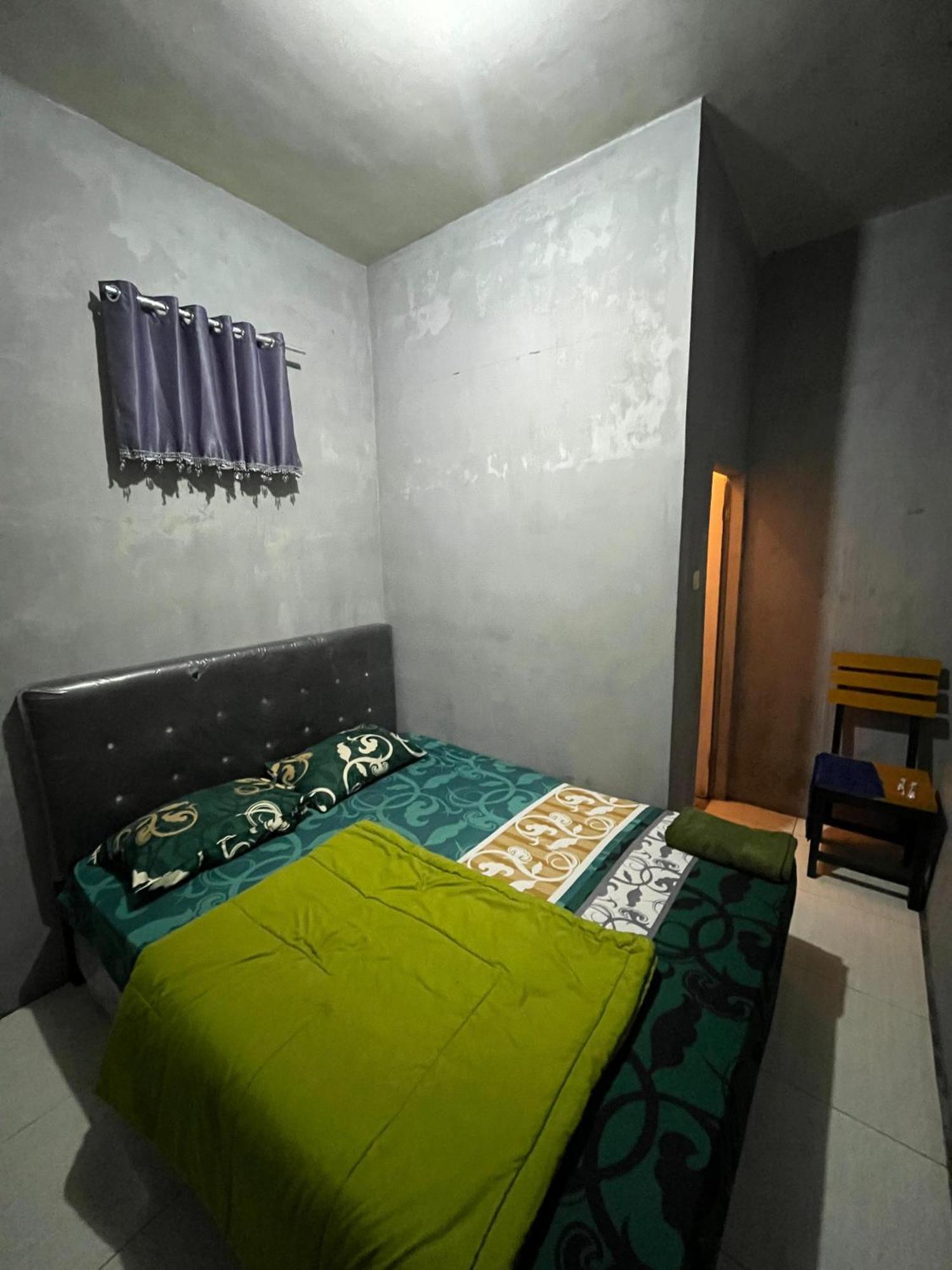 Villa Rr Seroja Kamar Biasa Garung Rum bild